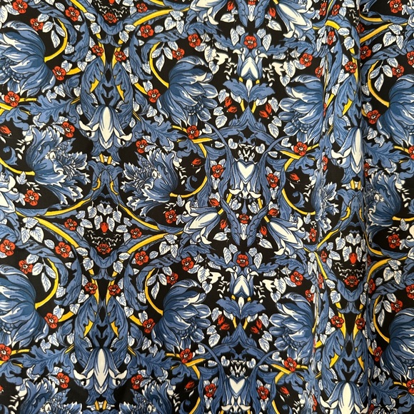 Zara Blouse - Picture 5 of 5